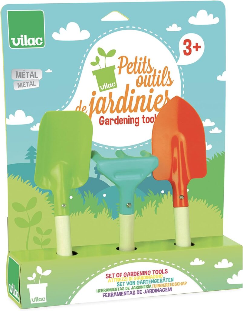 17. Vilac - Petits outils de jardinier 